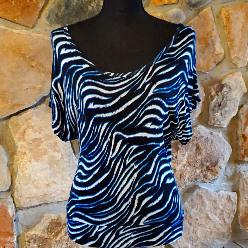 Rue 21 Cutout Back Animal Print Tee